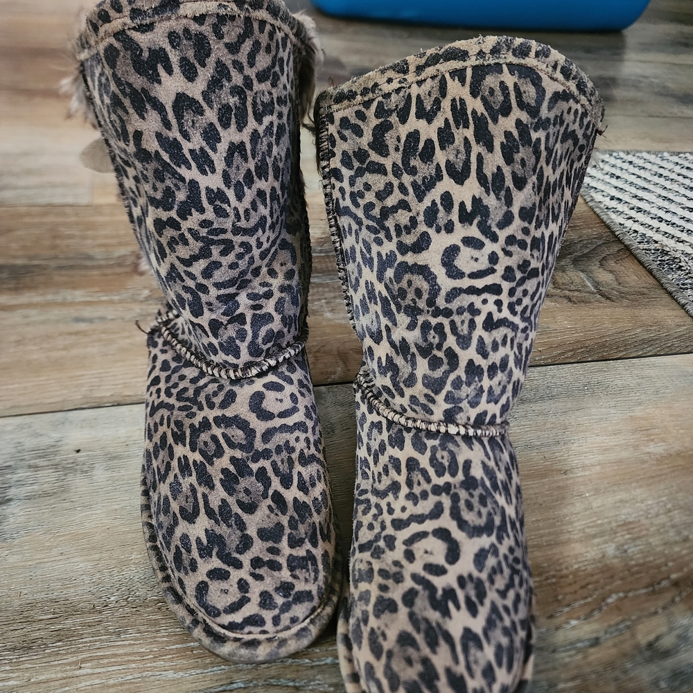 🔴Bearpaw Kid's Size 2 Leopard Print Boots - Picture 7 of 7